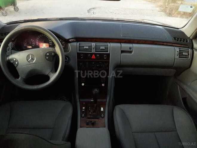 Mercedes E 320 2000, 245,000 km - 3.2 l - Bakı