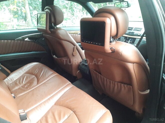 Mercedes E 220 2006, 233,000 km - 2.2 l - Bakı