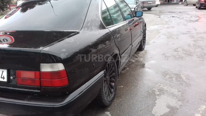 BMW 520 1994, 325,800 km - 2.0 л - Bakı