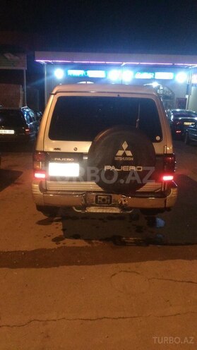 Mitsubishi Pajero 1992, 287,060 km - 2.5 л - Qazax