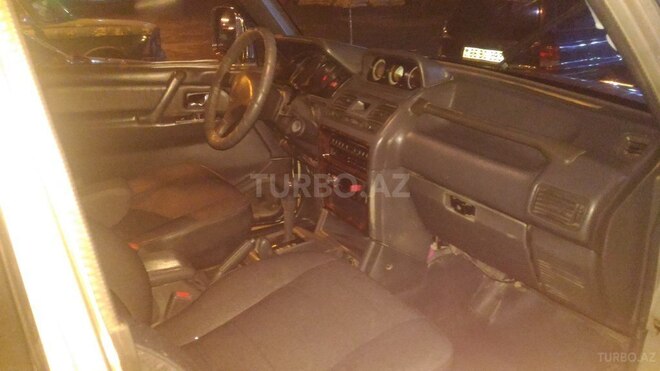 Mitsubishi Pajero 1992, 287,060 km - 2.5 л - Qazax