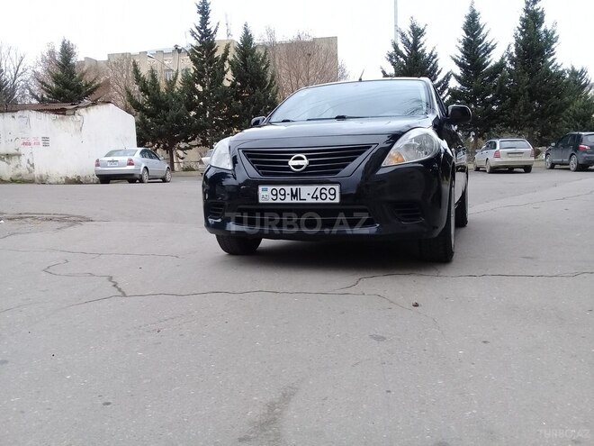 Nissan Sunny 2014, 200,000 km - 1.5 l - Bakı