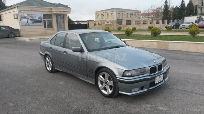 BMW 320 1995, 370,000 km - 2.0 л - Sumqayıt
