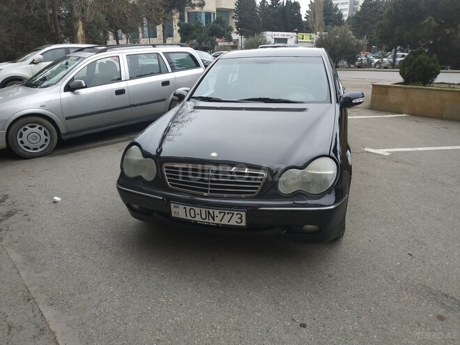 Mercedes C 240 2000, 250,000 km - 2.4 l - Bakı
