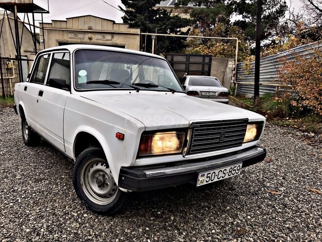 LADA (VAZ) 2107 2004, 880,000 km - 1.5 l - Bakı