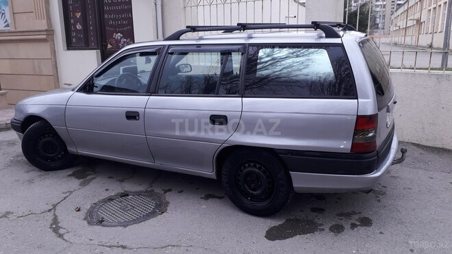 Opel Astra 1995, 5,555,555 km - 0.2 l - Bakı