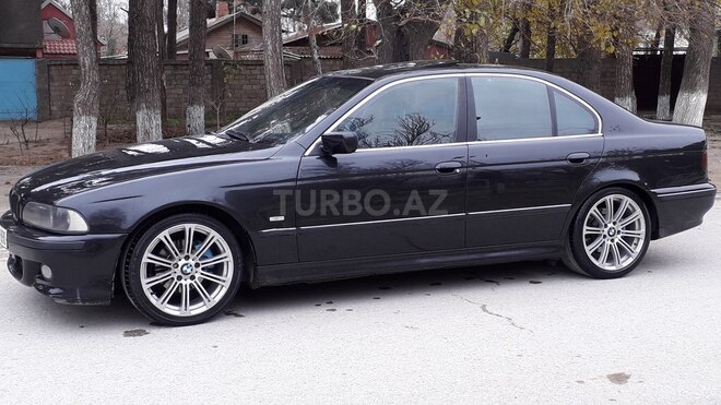 BMW 528 2000, 297,000 km - 2.8 l - Sumqayıt