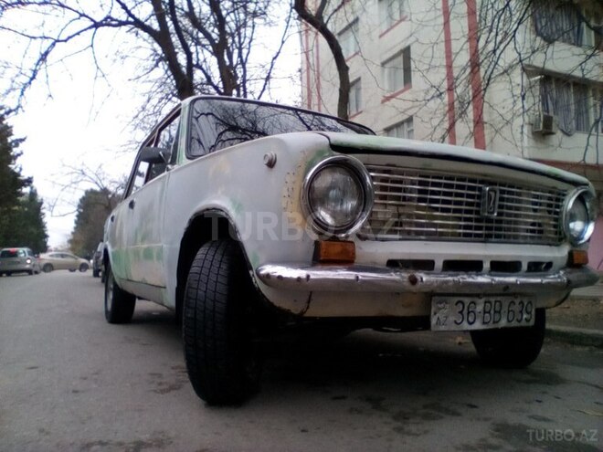 LADA (VAZ) 21011 1981, 1,000,000 km - 1.5 l - Mingəçevir