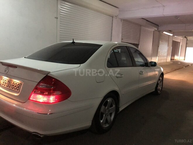 Mercedes E 350 2005, 139,000 km - 3.5 l - Bakı