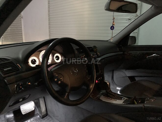 Mercedes E 350 2005, 139,000 km - 3.5 l - Bakı