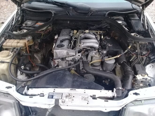 Mercedes E 200 1992, 455,588 km - 2.0 l - Sumqayıt