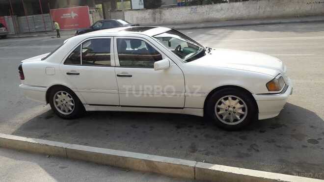 Mercedes C 230 1996, 390,000 km - 0.3 l - Bakı