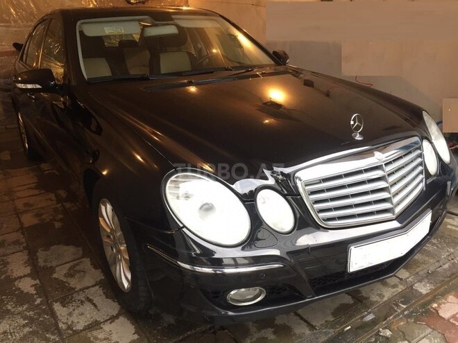Mercedes E 220 2006, 230,000 km - 2.2 l - Bakı
