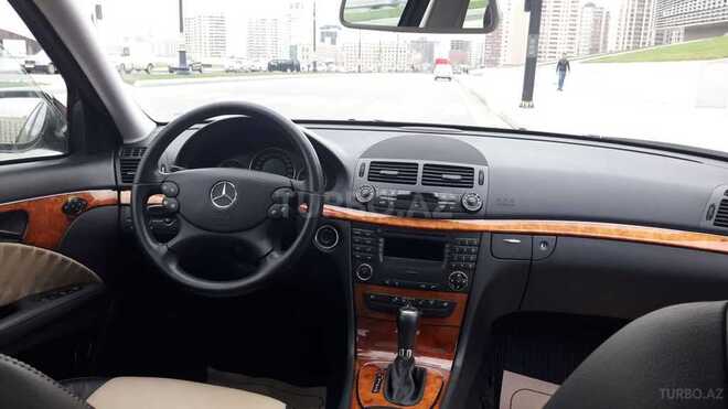 Mercedes E 220 2006, 230,000 km - 2.2 l - Bakı