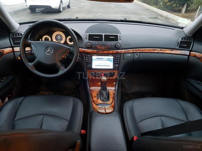 Mercedes E 240 2005, 237,000 km - 2.6 l - Bakı