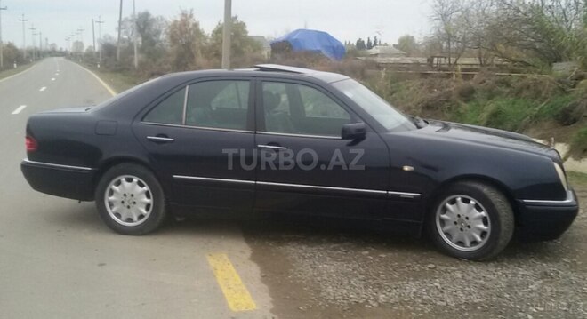 Mercedes E 290 1997, 400,000 km - 2.9 l - İmişli