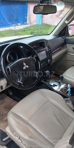 Mitsubishi Pajero 2008, 140,000 km - 3.0 л - Lənkəran