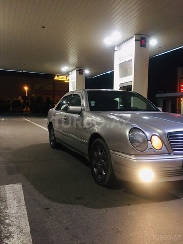 Mercedes E 300 1999, 224,500 km - 3.0 l - Bakı