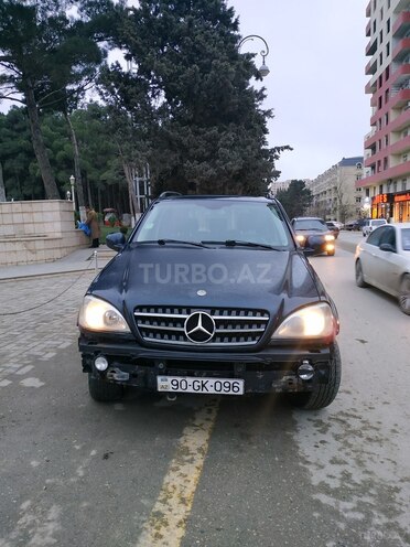 Mercedes ML 320 2001, 220,000 km - 3.2 l - Bakı
