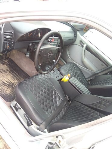 Mercedes C 220 1999, 250,000 km - 2.2 l - Bakı