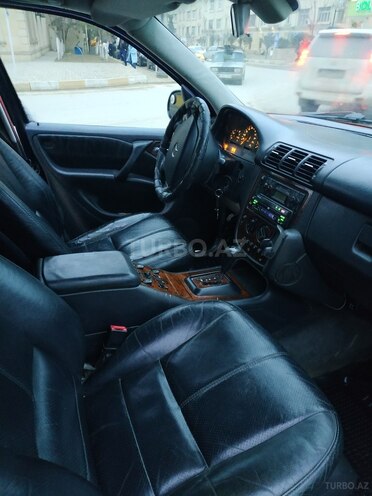 Mercedes ML 320 2001, 220,000 km - 3.2 l - Bakı