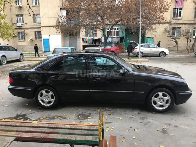 Mercedes E 280 2001, 360,000 km - 2.8 l - Bakı