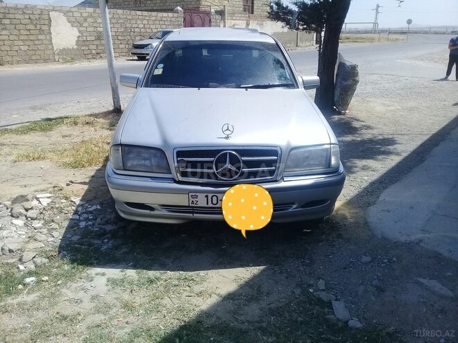 Mercedes C 280 1994, 400,000 km - 2.8 l - Ucar