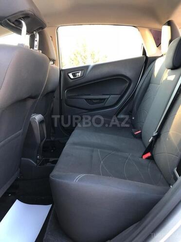 Ford Fiesta 2015, 50,800 km - 1.6 l - Bakı