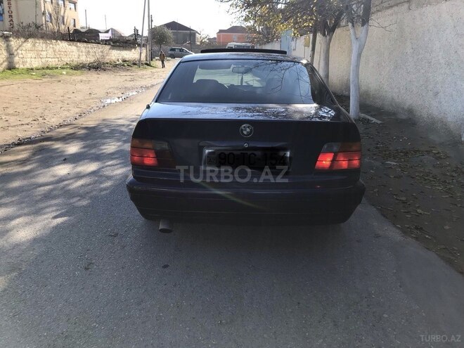 BMW 320 1993, 328,009 km - 2.0 l - Sumqayıt