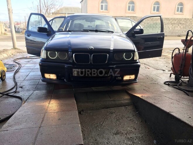 BMW 320 1993, 328,009 km - 2.0 l - Sumqayıt