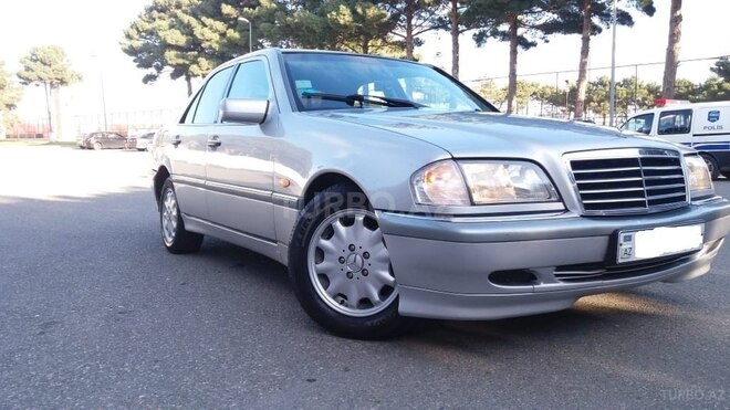Mercedes C 180 1995, 235,641 km - 1.8 л - Sumqayıt