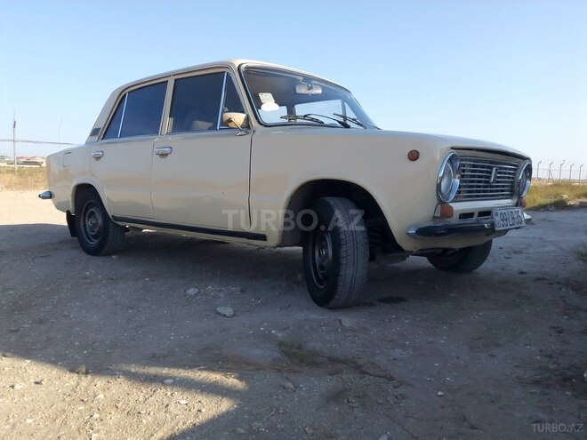 LADA (VAZ) 21011 1983, 320,000 km - 2.2 l - Bakı