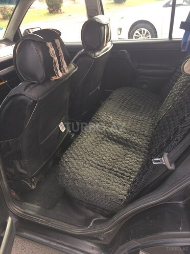 Volkswagen Golf 1995, 250,000 km - 1.8 l - Bakı