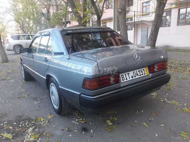 Mercedes 190 1990, 245,550 km - 2.0 л - Bakı