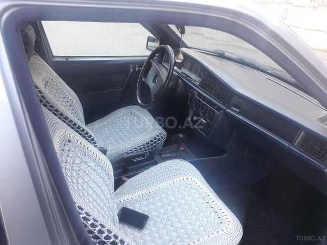 Mercedes 190 1990, 245,550 km - 2.0 л - Bakı