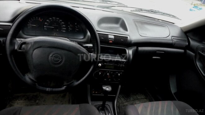 Opel Astra 1997, 163,700 km - 2.0 l - Bakı