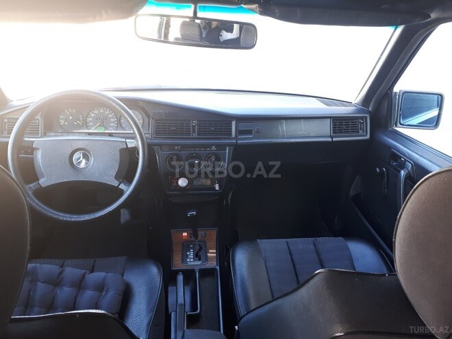 Mercedes 190 1991, 200,000 km - 1.8 l - Bakı