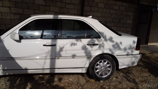 Mercedes C 280 2000, 195,142 km - 2.8 l - Ağsu