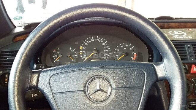 Mercedes C 280 2000, 195,142 km - 2.8 l - Ağsu