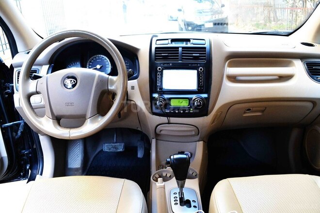 Kia Sportage 2007, 200,000 km - 2.0 l - Bakı