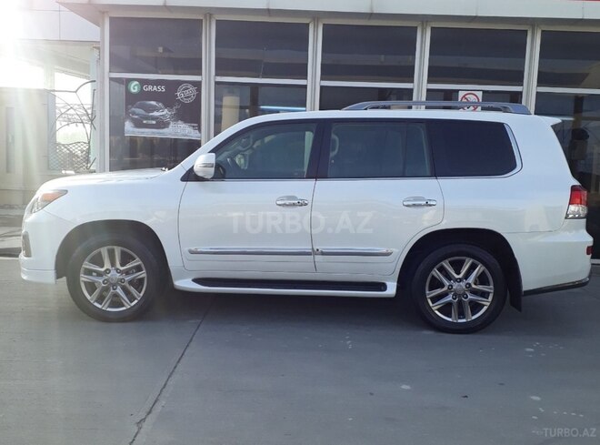 Lexus LX 570 2013, 71,800 km - 5.7 л - Bakı