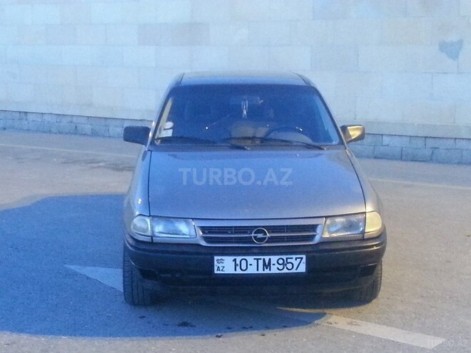 Opel Astra 1993, 235,465 km - 1.8 l - Bakı