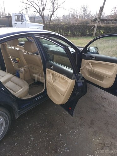 Volkswagen Passat 2001, 270,000 km - 0.2 л - Balakən
