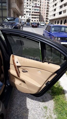 BMW 525 2005, 240,000 km - 2.5 l - Bakı
