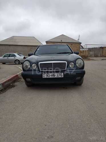 Mercedes E 230 1995, 256,382 km - 2.3 l - Bakı