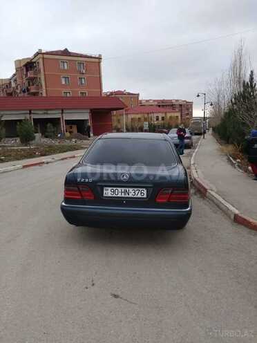 Mercedes E 230 1995, 256,382 km - 2.3 l - Bakı