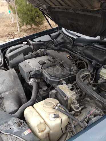 Mercedes E 230 1995, 256,382 km - 2.3 l - Bakı