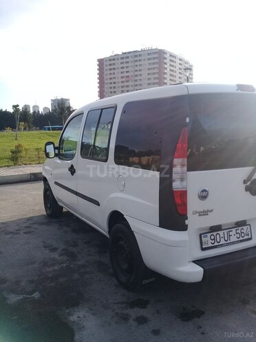 Fiat Doblo 2004, 187,000 km - 1.9 l - Bakı