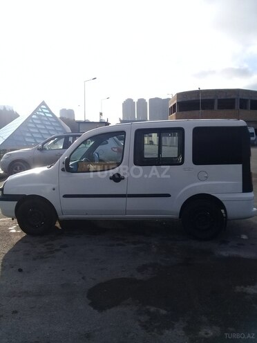 Fiat Doblo 2004, 187,000 km - 1.9 l - Bakı