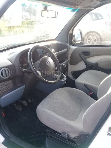 Fiat Doblo 2004, 187,000 km - 1.9 l - Bakı